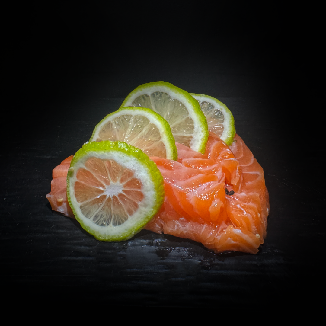Sashimi de salmon fresco 4 unid.